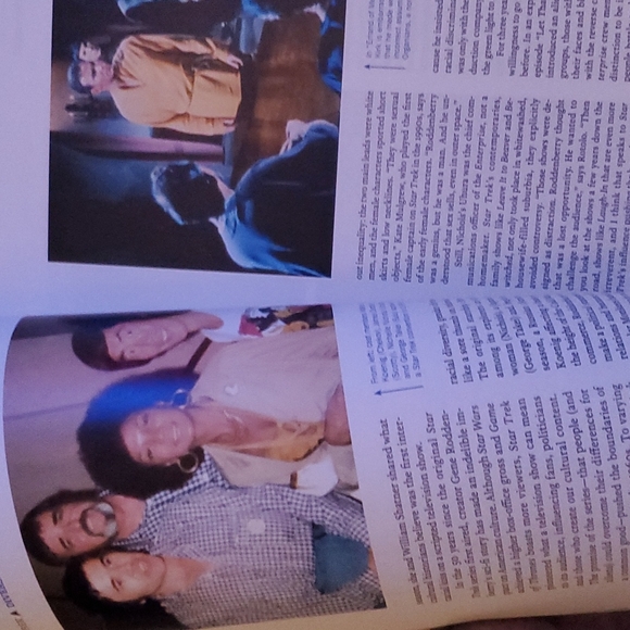 Star Trek Time Magazine Special Edition 50 years mag - Picture 10 of 13